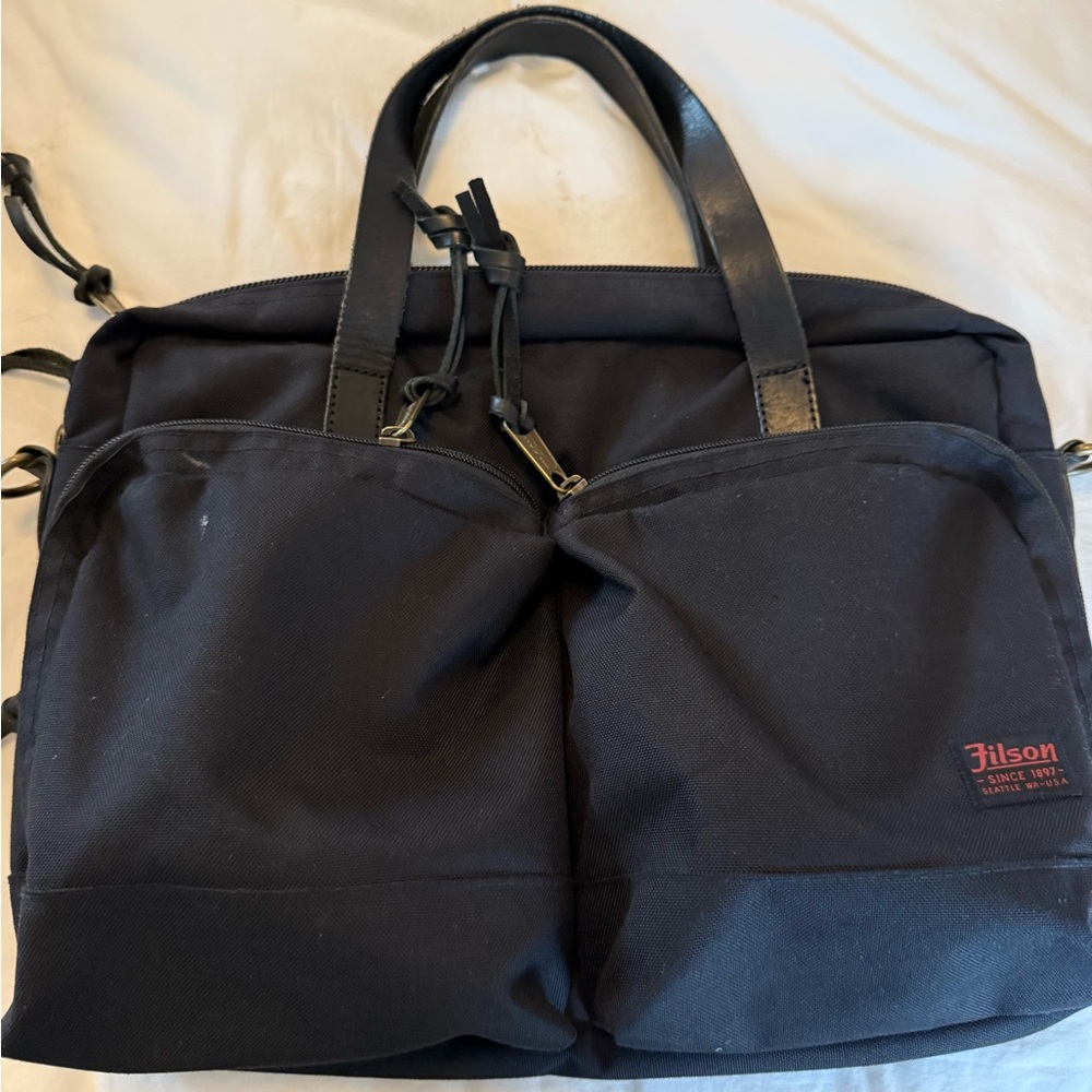 Filson Navy Dryden Briefcase